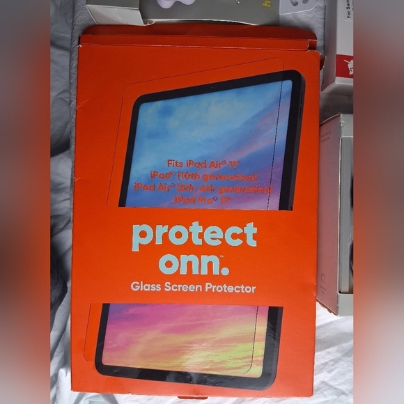 Electronics Bundle - Picture 2 of 8